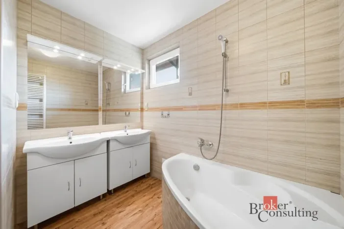 Prodej rodinného domu, České Meziříčí, V Poli, 165 m2