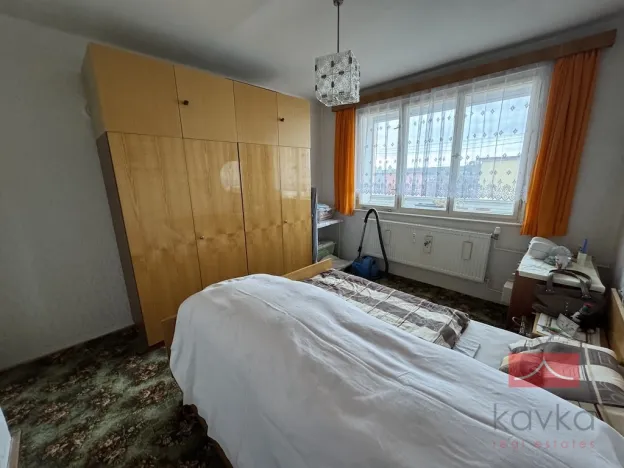 Prodej bytu 2+1, Divišov, Na Sídlišti, 47 m2