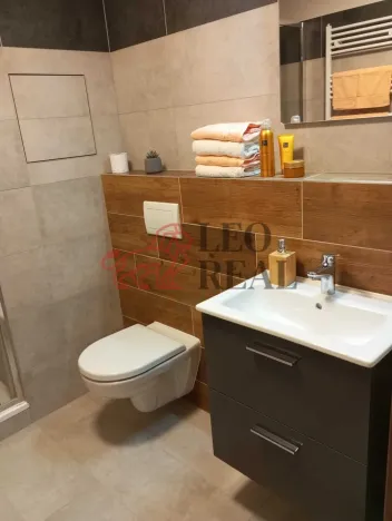 Pronájem bytu 2+kk, Praha - Hlubočepy, Fabiánové, 44 m2