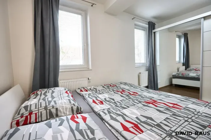 Prodej bytu 2+kk, Rajhrad, Komenského, 49 m2