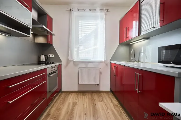 Prodej bytu 2+kk, Rajhrad, Komenského, 49 m2