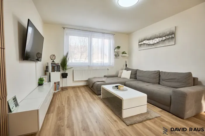 Prodej bytu 2+kk, Rajhrad, Komenského, 49 m2