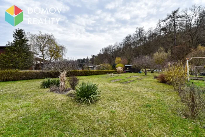 Prodej zahrady, Králův Dvůr, Na Louce, 425 m2