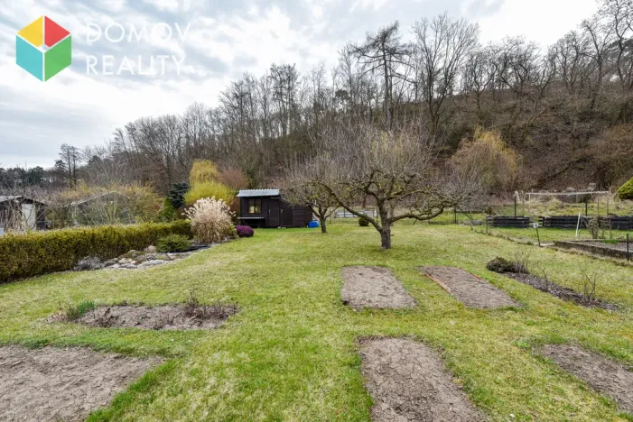 Prodej zahrady, Králův Dvůr, Na Louce, 425 m2