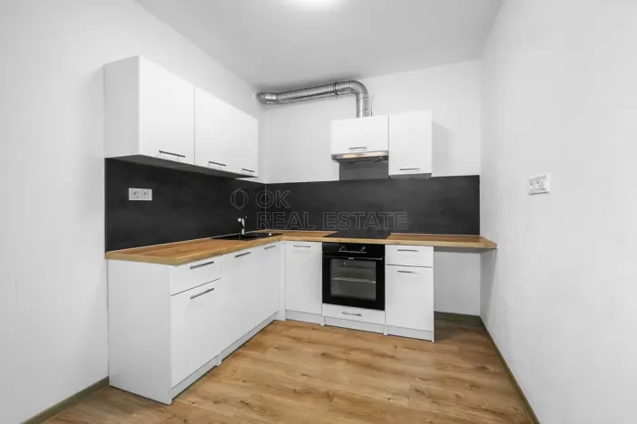 Pronájem bytu 2+kk, Plzeň, Poděbradova, 47 m2