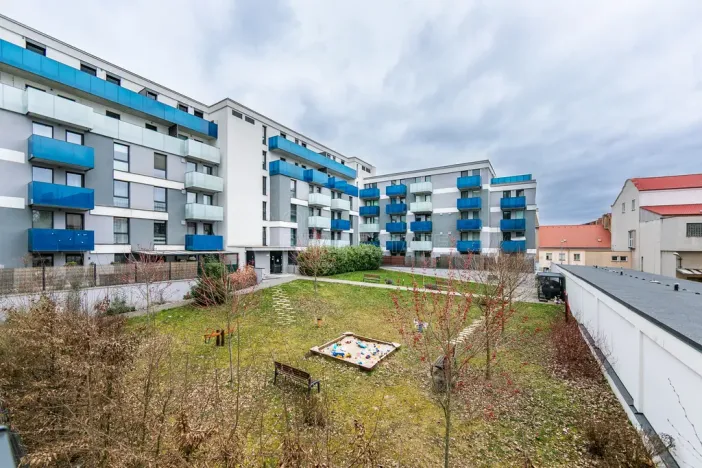 Pronájem bytu 2+kk, Plzeň, Poděbradova, 47 m2