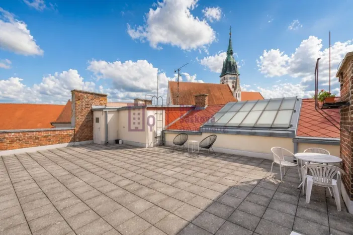 Pronájem bytu 2+kk, Jindřichův Hradec - Jindřichův Hradec I, Komenského, 70 m2