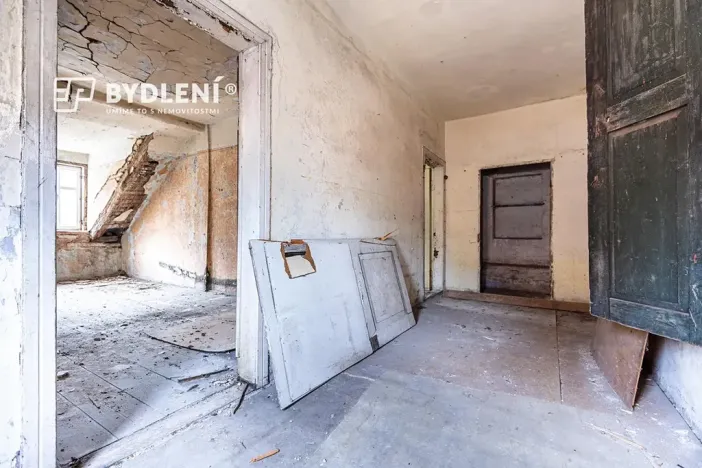 Prodej činžovního domu, Teplice, U Kamenných lázní, 388 m2