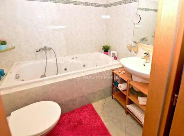 Pronájem bytu 2+kk, Praha - Bubeneč, Národní obrany, 53 m2