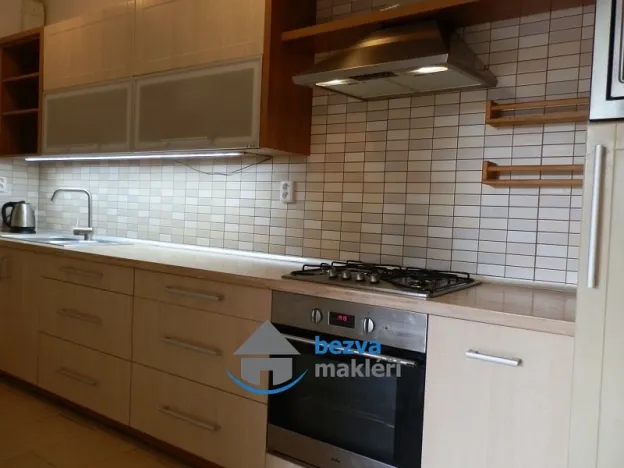 Pronájem bytu 3+kk, Pardubice, Jilemnického, 58 m2