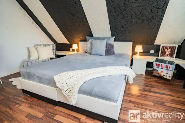 Prodej rodinného domu, Neratovice, Vojtěšská, 150 m2