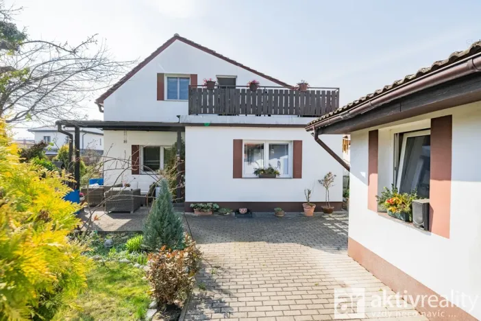 Prodej rodinného domu, Neratovice, Vojtěšská, 150 m2