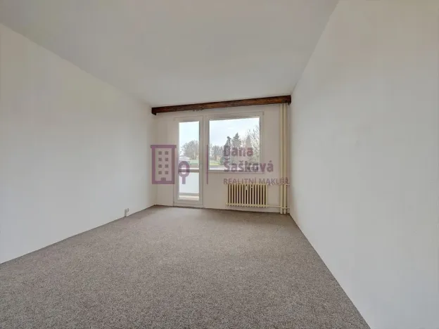 Pronájem bytu 3+1, Jindřichův Hradec - Jindřichův Hradec II, sídliště U Nádraží, 87 m2