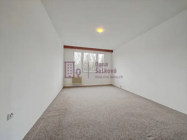 Pronájem bytu 3+1, Jindřichův Hradec - Jindřichův Hradec II, sídliště U Nádraží, 87 m2