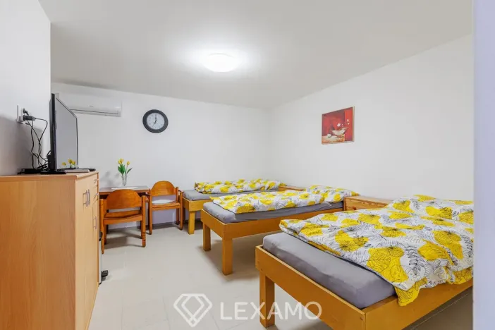 Pronájem bytu 1+kk, Jaroslavice, Hrádecká, 20 m2