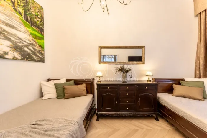 Prodej bytu 2+1, Praha - Smíchov, Janáčkovo nábřeží, 65 m2