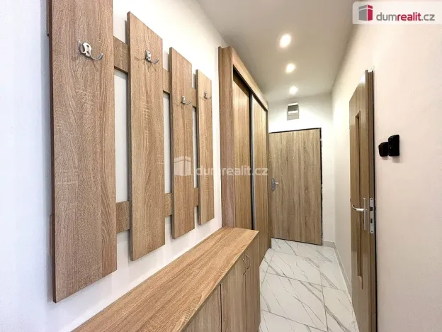 Prodej bytu 2+1, Sokolov, Sokolovská, 53 m2