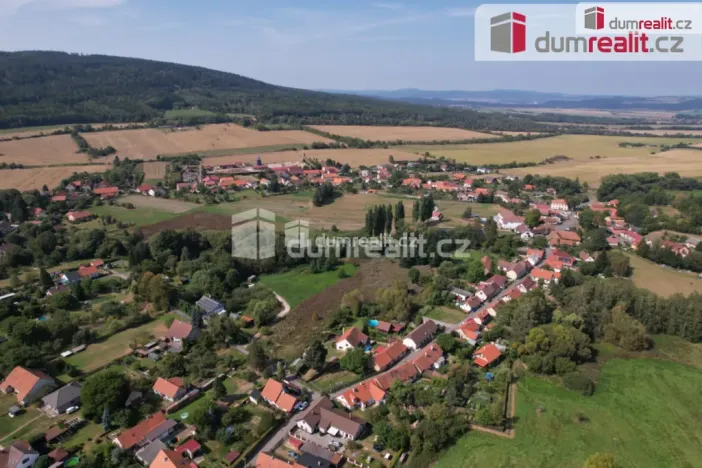 Prodej pozemku pro bydlení, Běštín, 1218 m2