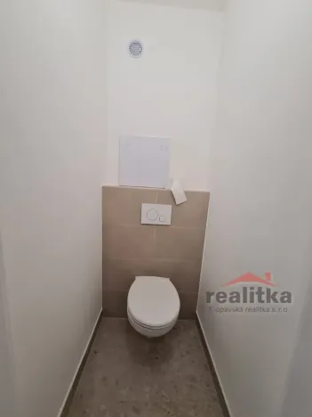 Pronájem bytu 1+1, Opava, Ratibořská, 36 m2