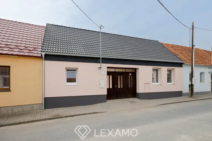 Prodej rodinného domu, Jaroslavice, Sklepní, 73 m2