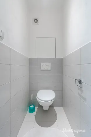 Pronájem bytu 3+1, Praha - Chodov, Valentova, 66 m2