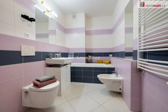 Pronájem bytu 2+kk, Praha - Stodůlky, Svitákova, 57 m2