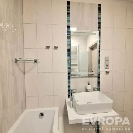 Prodej bytu 3+kk, Pardubice, Luďka Matury, 71 m2