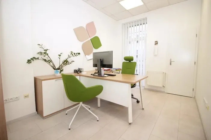 Pronájem kanceláře, Praha - Smíchov, Bozděchova, 106 m2