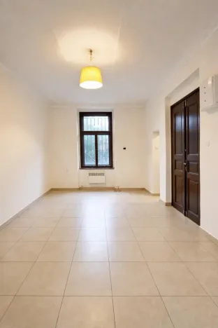 Pronájem obchodního prostoru, Praha - Nusle, Sezimova, 21 m2