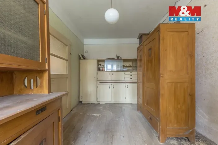 Prodej rodinného domu, Křinec, Dr. Chmelaře, 200 m2