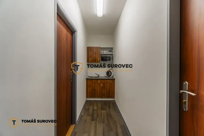 Pronájem kanceláře, Valašské Klobouky, Cyrilometodějská, 30 m2