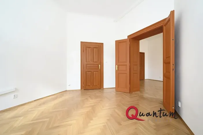 Pronájem kanceláře, Praha - Holešovice, Dukelských hrdinů, 146 m2