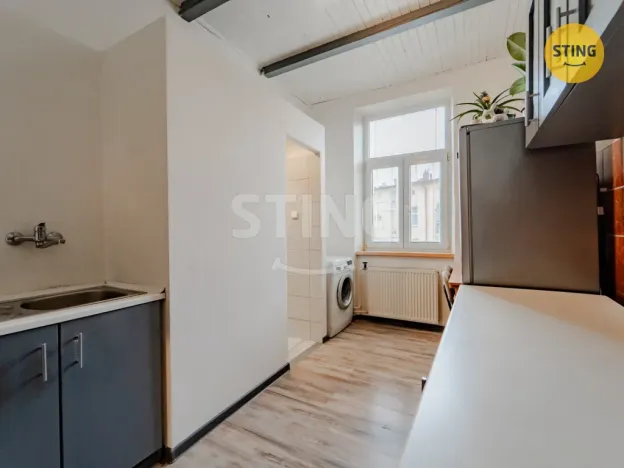 Prodej bytu 3+1, Opava, Komenského, 69 m2