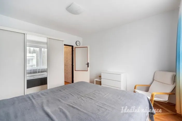 Pronájem bytu 2+kk, Praha - Smíchov, Nad Kesnerkou, 54 m2