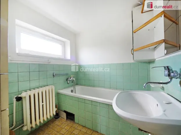 Prodej rodinného domu, Libiš, B. Němcové, 150 m2