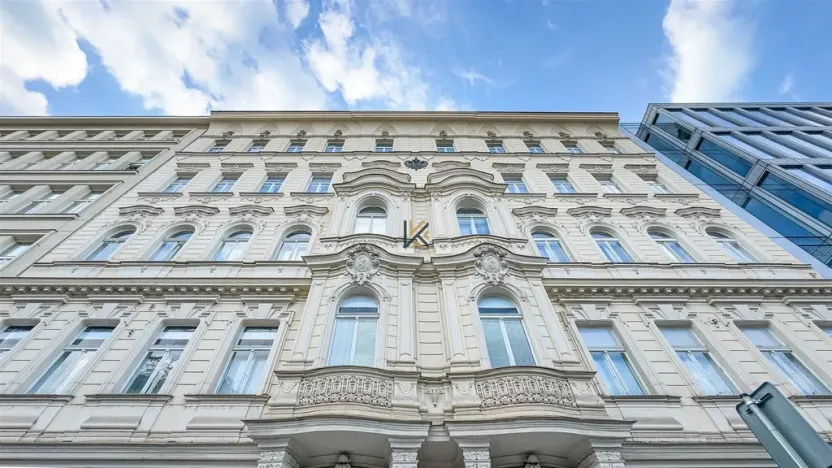 Pronájem kanceláře, Praha, Karlovo náměstí, 129 m2