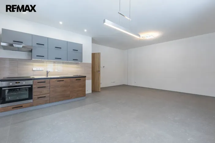 Pronájem bytu 2+kk, Litvínov - Horní Litvínov, Ladova, 58 m2