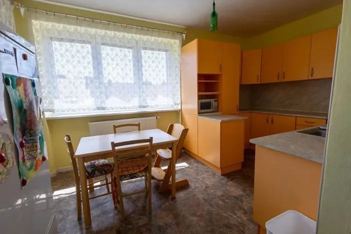 Pronájem rodinného domu, Hajany, 158 m2