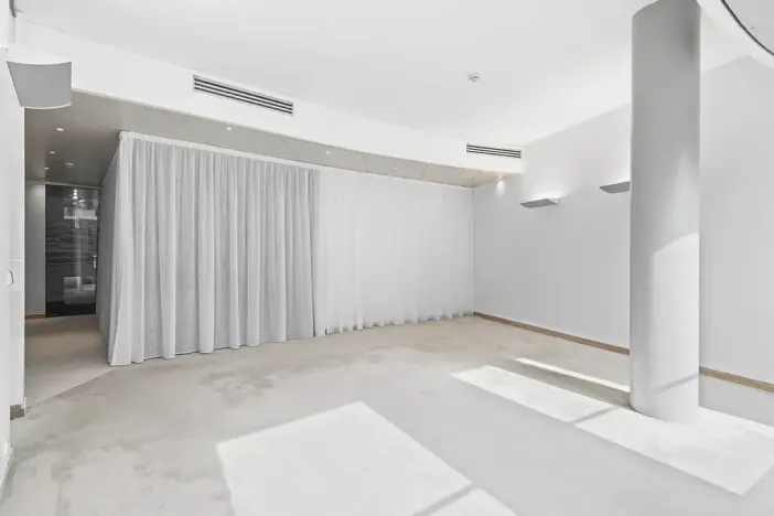 Pronájem kanceláře, Praha - Nové Město, Jiráskovo náměstí, 50 m2