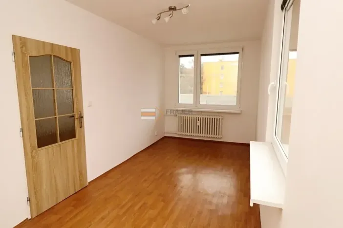 Pronájem bytu 3+1, Praha - Motol, Hennerova, 75 m2