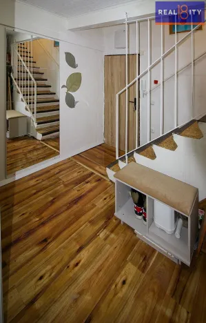 Prodej bytu 4+kk, Praha, Evropská, 76 m2