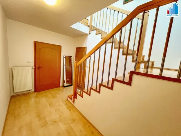 Pronájem rodinného domu, Plzeň, Pod Stráží, 132 m2