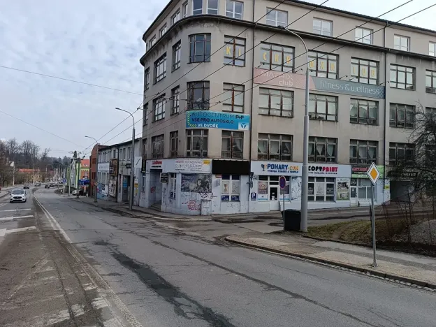 Pronájem obchodního prostoru, Jihlava, Havlíčkova, 60 m2