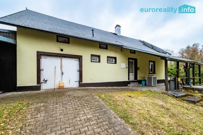 Prodej rodinného domu, Lesná - Háje, 178 m2