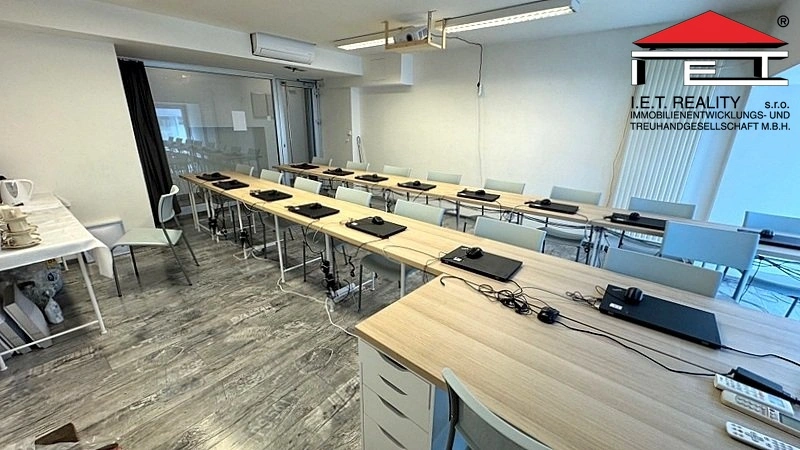 Pronájem obchodního prostoru, Brno, Masarykova, 30 m2