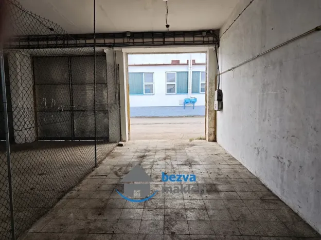 Pronájem skladu, Skuteč, Husova, 30 m2