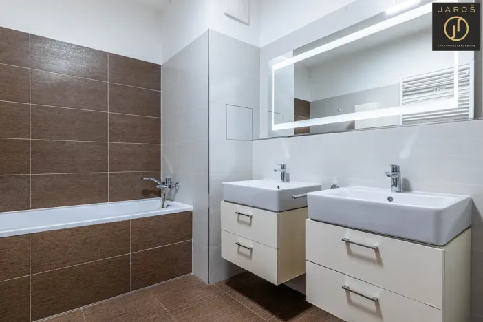 Pronájem bytu 3+kk, Praha - Malešice, Nad úžlabinou, 130 m2