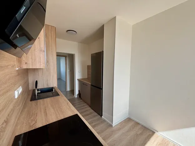 Pronájem bytu 3+1, Praha - Troja, Krynická, 72 m2