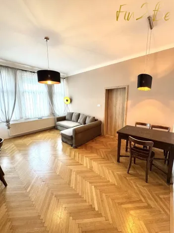 Pronájem bytu 3+kk, Praha - Libeň, V Holešovičkách, 70 m2