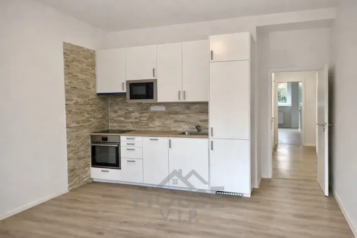 Prodej bytu 2+kk, Praha - Nusle, Na Jezerce, 50 m2